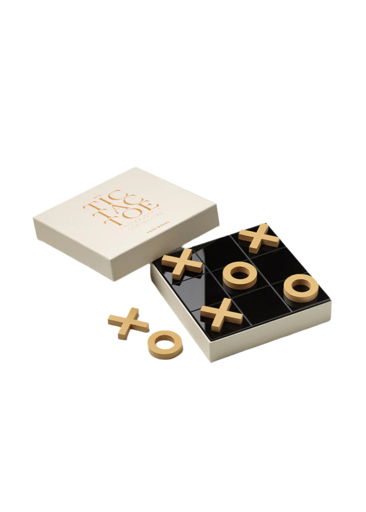 TIC TAC TOE, Classic Board Game