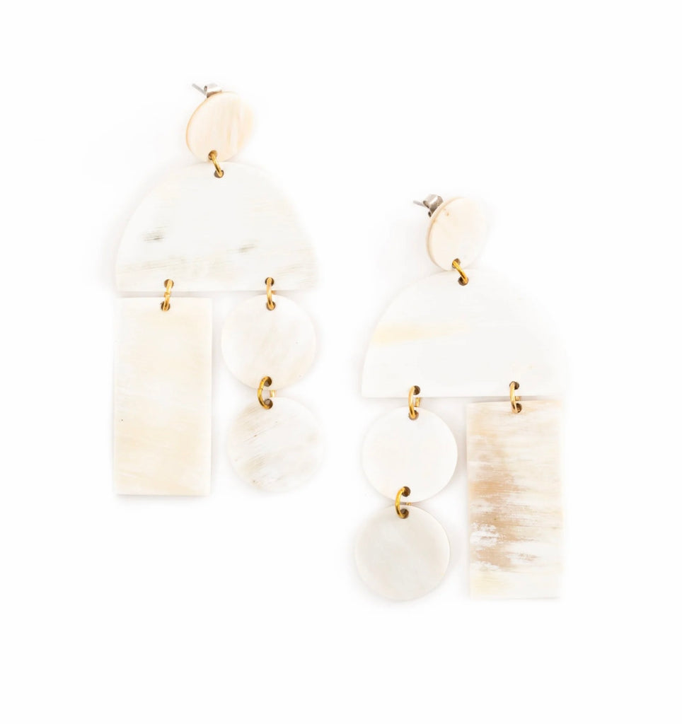 NATURAL HORN MOBILE EARRINGS