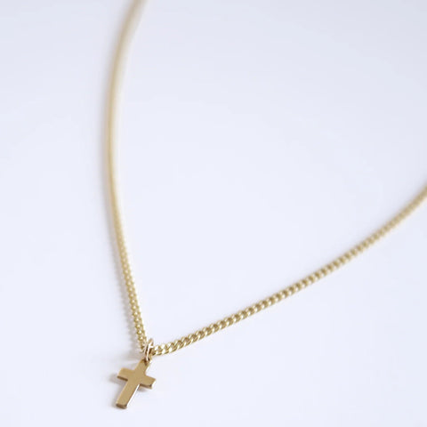Cross Pendant Curb Chain Necklace