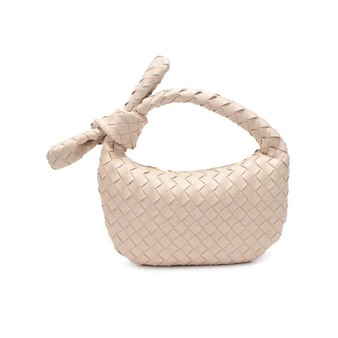 Knot Clutch