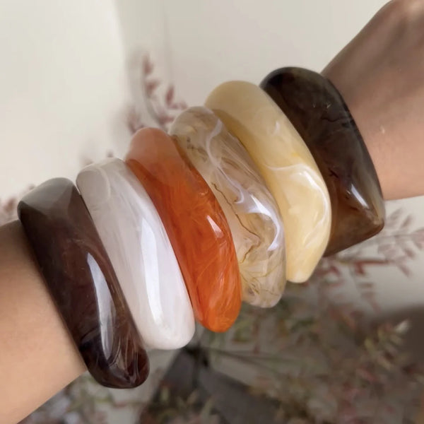 Irregular Acrylic Resin Bangle