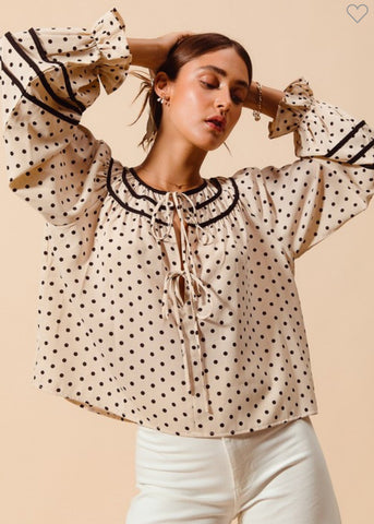 Dot Pattern Woven Blouse