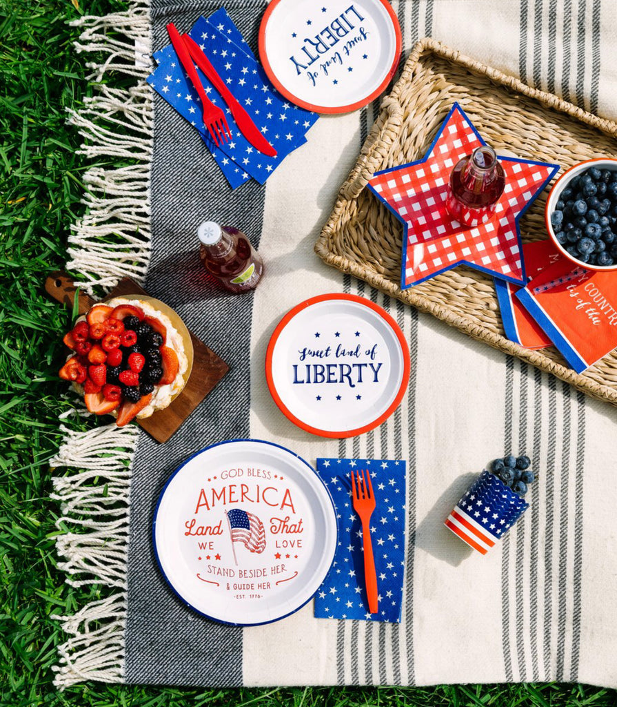 RED GINGHAM STAR PLATE
