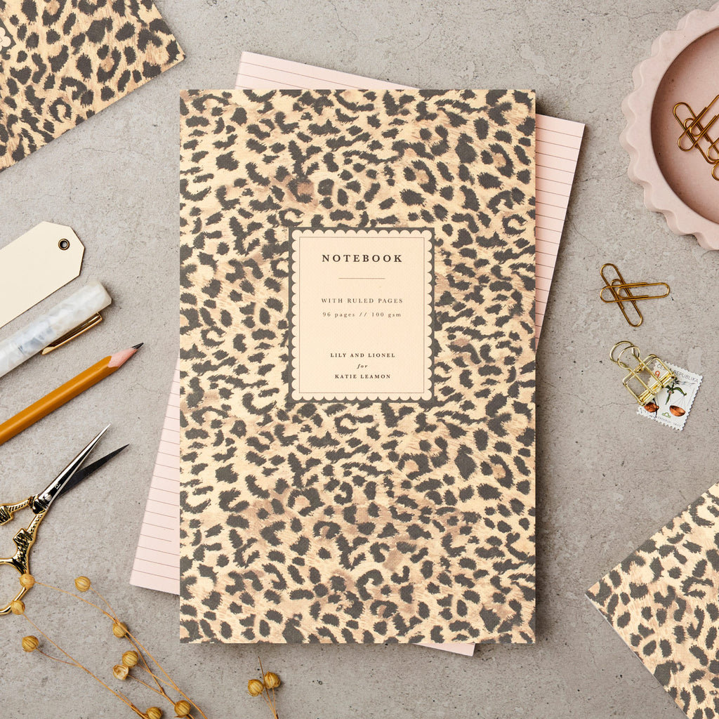 RULED NOTEBOOK IN VINTAGE LEOPARD
